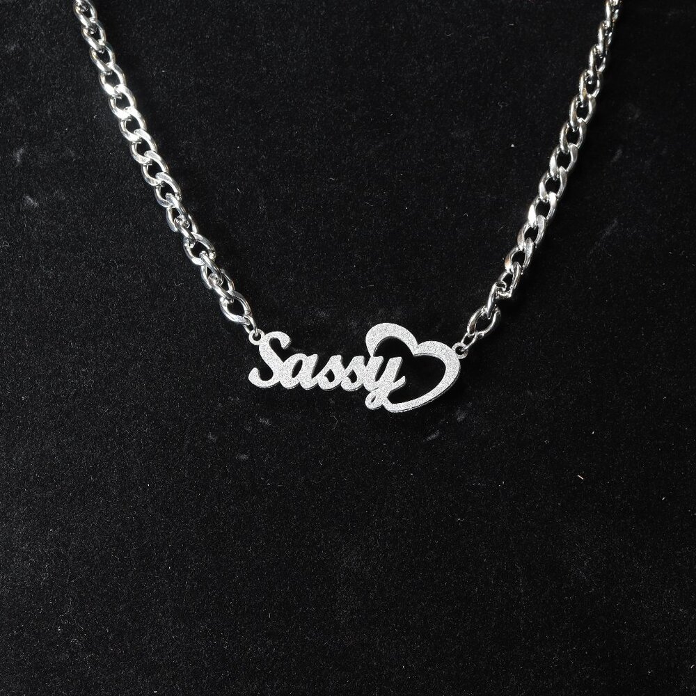 Sassy Heart Nameplate Necklace – Silver Finish 💋